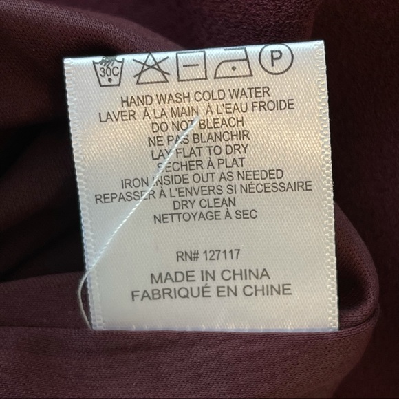 NWT Belle Badgley Mischka Burgundy Cape Dress - Picture 11 of 15